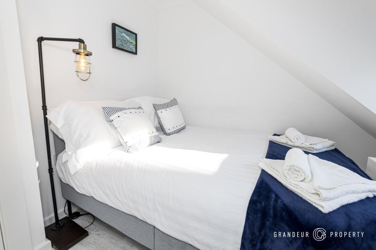 Driftwood By Grandeur Property ボーンマス エクステリア 写真