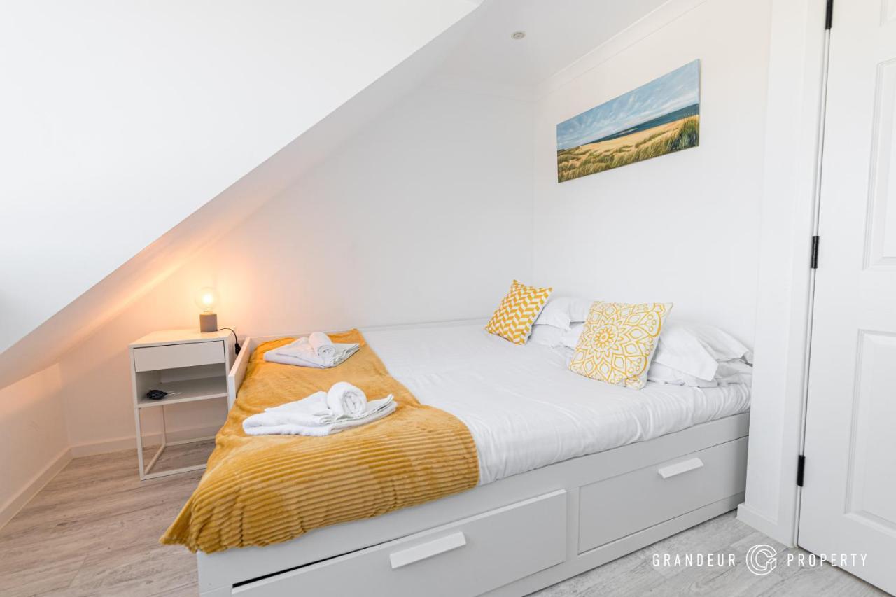 Driftwood By Grandeur Property ボーンマス エクステリア 写真