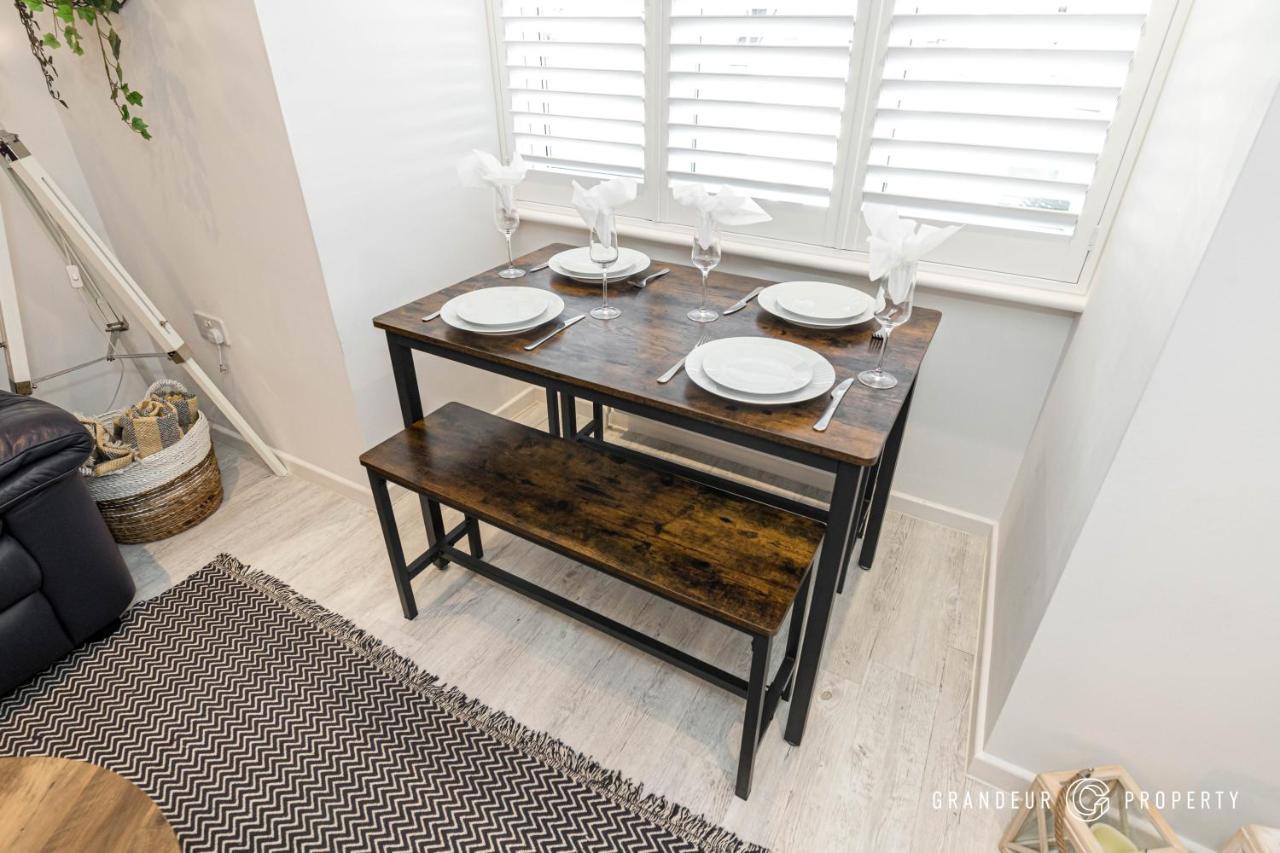 Driftwood By Grandeur Property ボーンマス エクステリア 写真